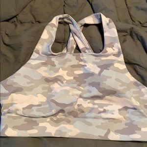 Fabletics camo sports bra size XL